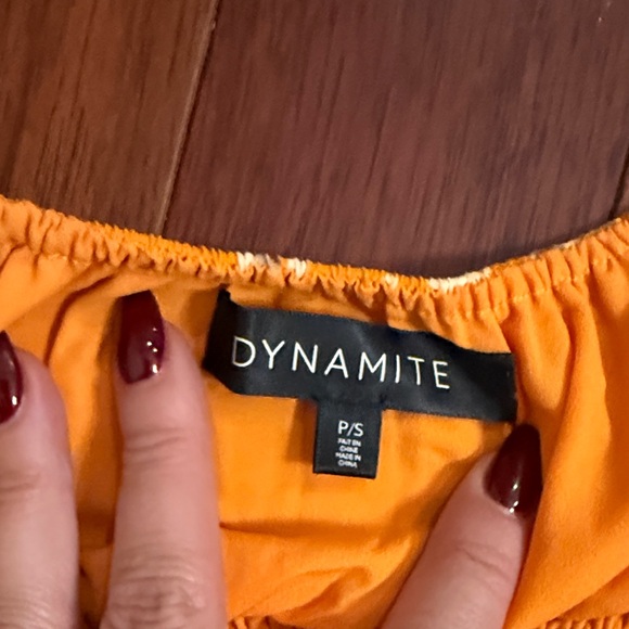 Dynamite Yellow Floral Casual Dress - Picture 2 of 3